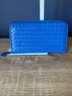 Bottega Veneta Blue Woven Zip Wallet